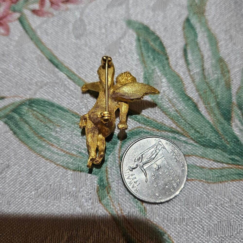 vintage coquette romantic gold tone cherub angel brooch - Picture 3 of 3